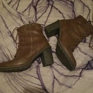 White Mountain Combat Boots sz 8.5
